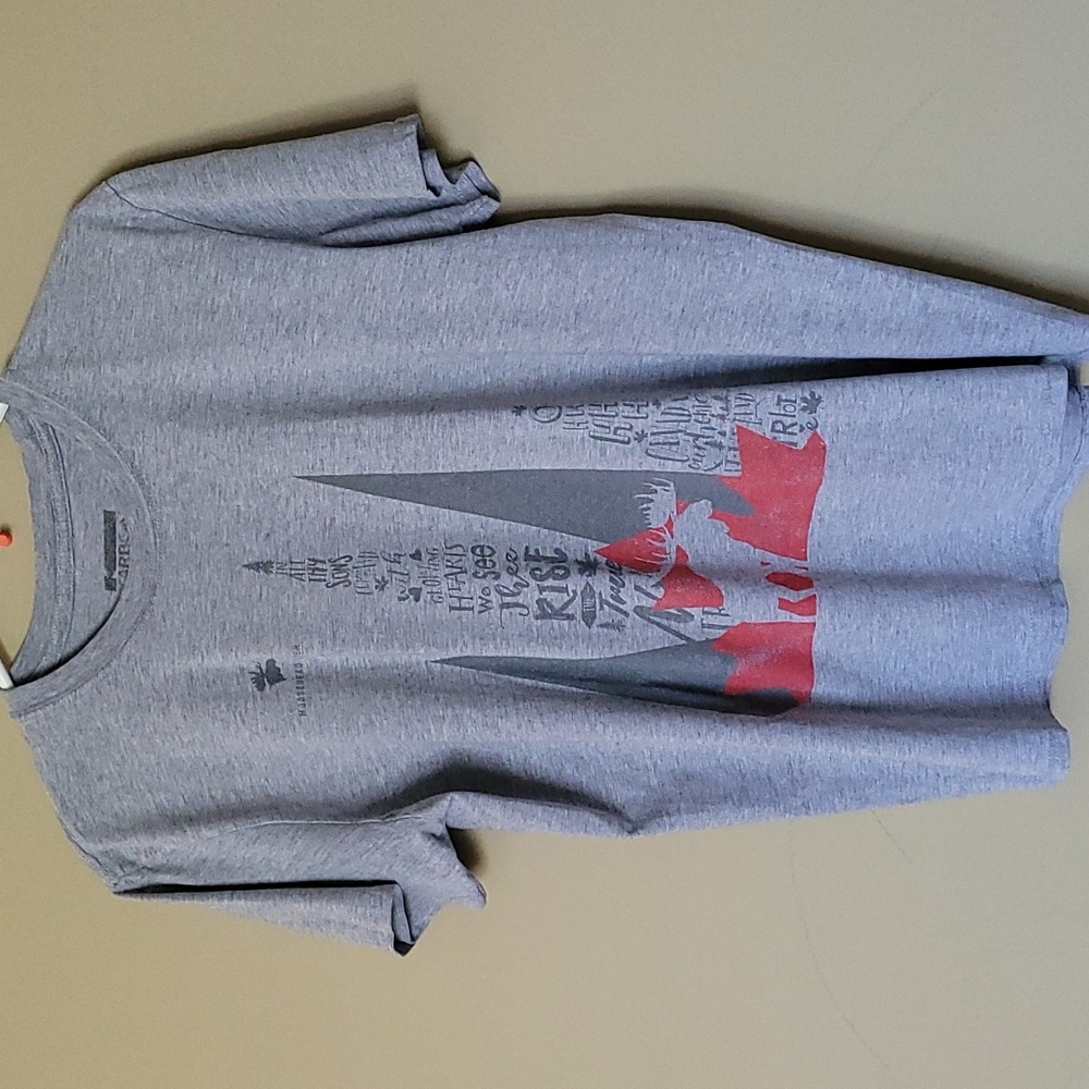 Karbon  men shirt medium size